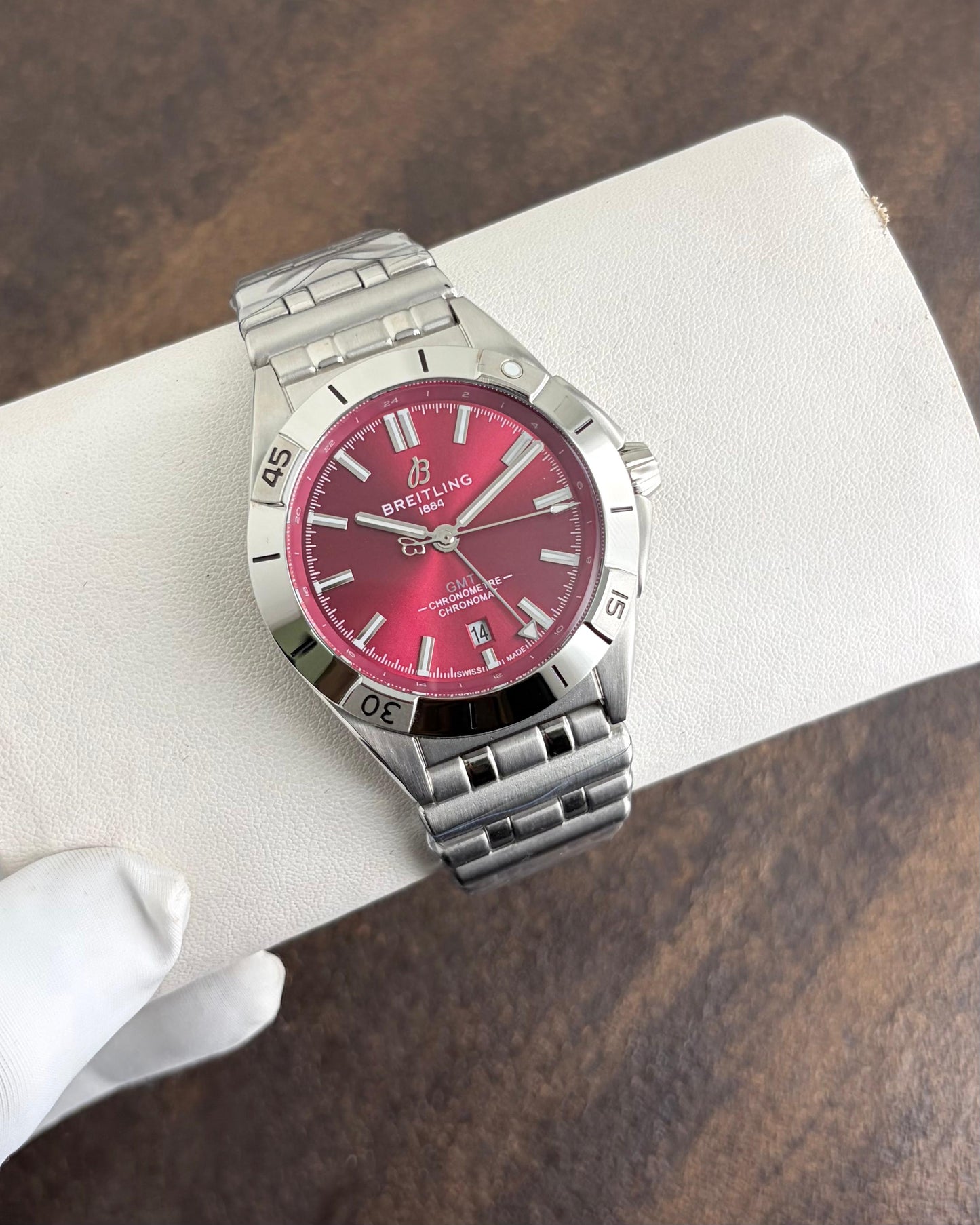 Amazing Gmt-40 Men's Watch