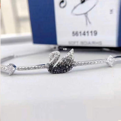 Amazing Iconic Luxury Swan Women's Bracelet