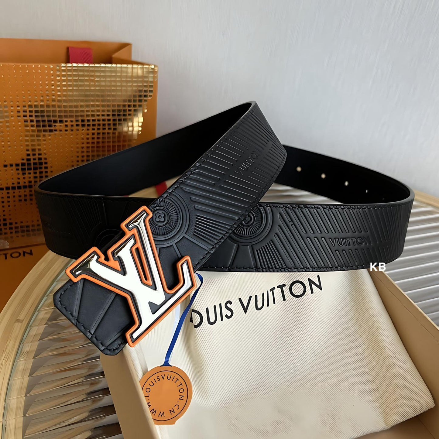 Amazing Lv imprint Reversible Belt