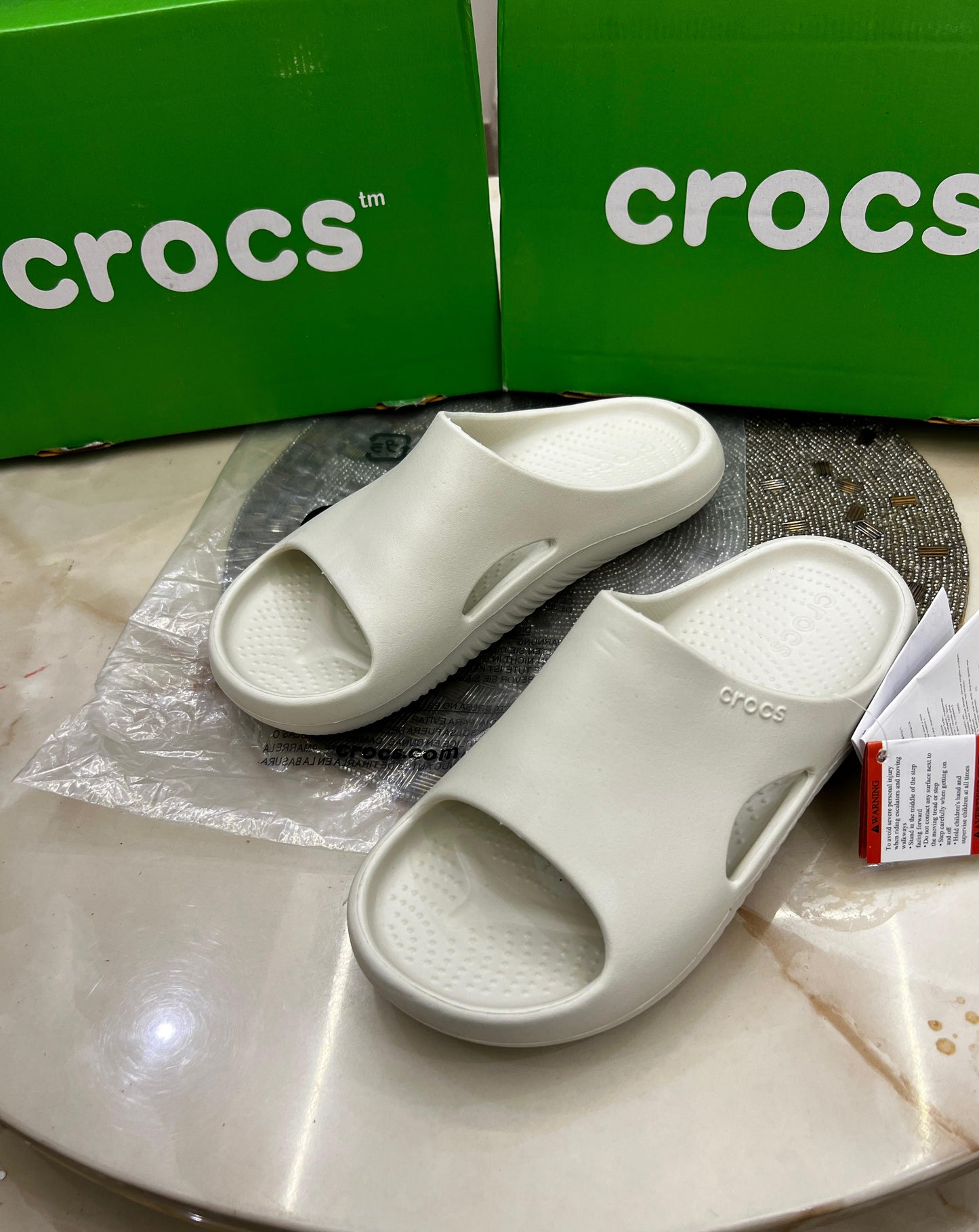 Amazing Crocs Mellow Men's Slides