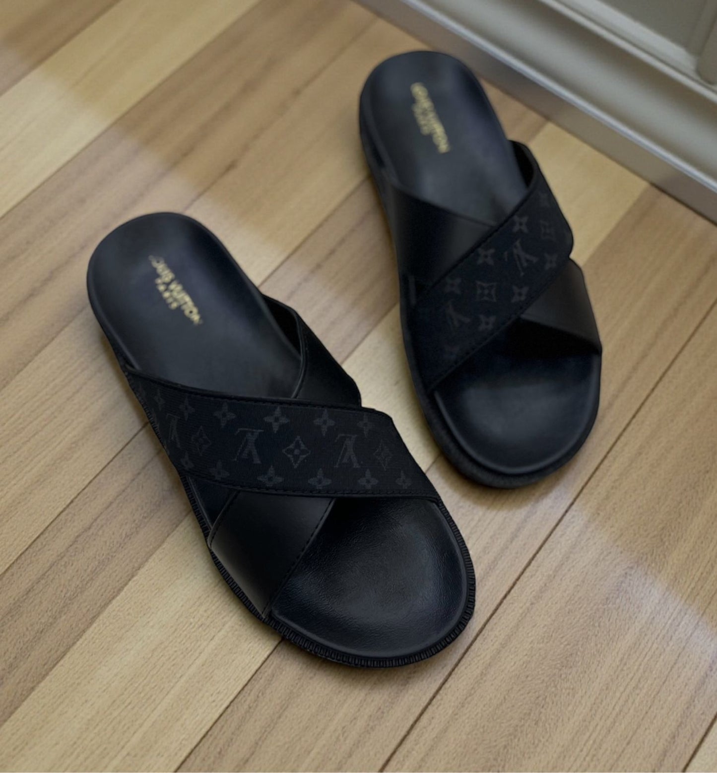 Lv Comfort Men's Slides