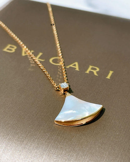 Amazing Bvgari Dream Necklace