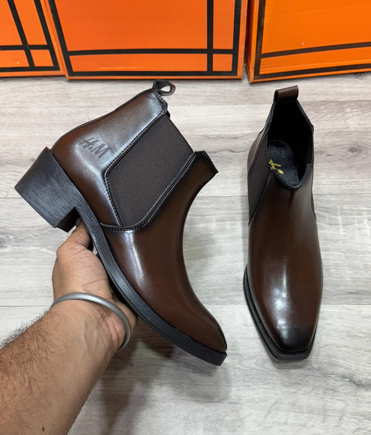 Amazing H&M Chelsea Boots
