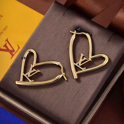 Luxury Fall In Love Heart Design Women's Earrings
