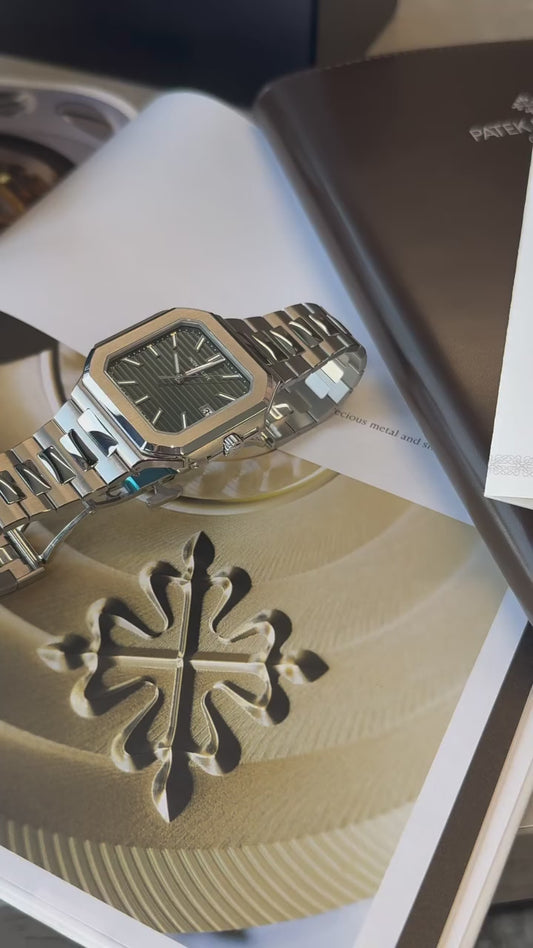 Men’s Luxury Automatic Watch – Olive Green Dial Edition