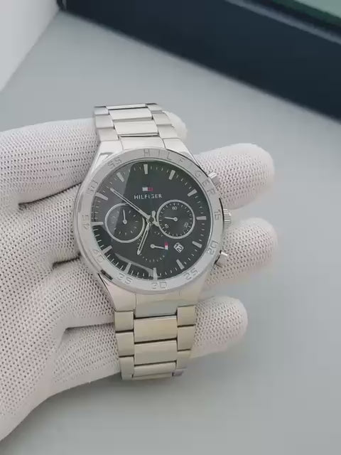 Luxury Men’s Metal Chronograph Watch