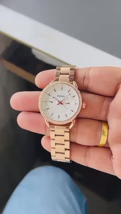 Elegant Rose Gold Women’s Chronograph Watch