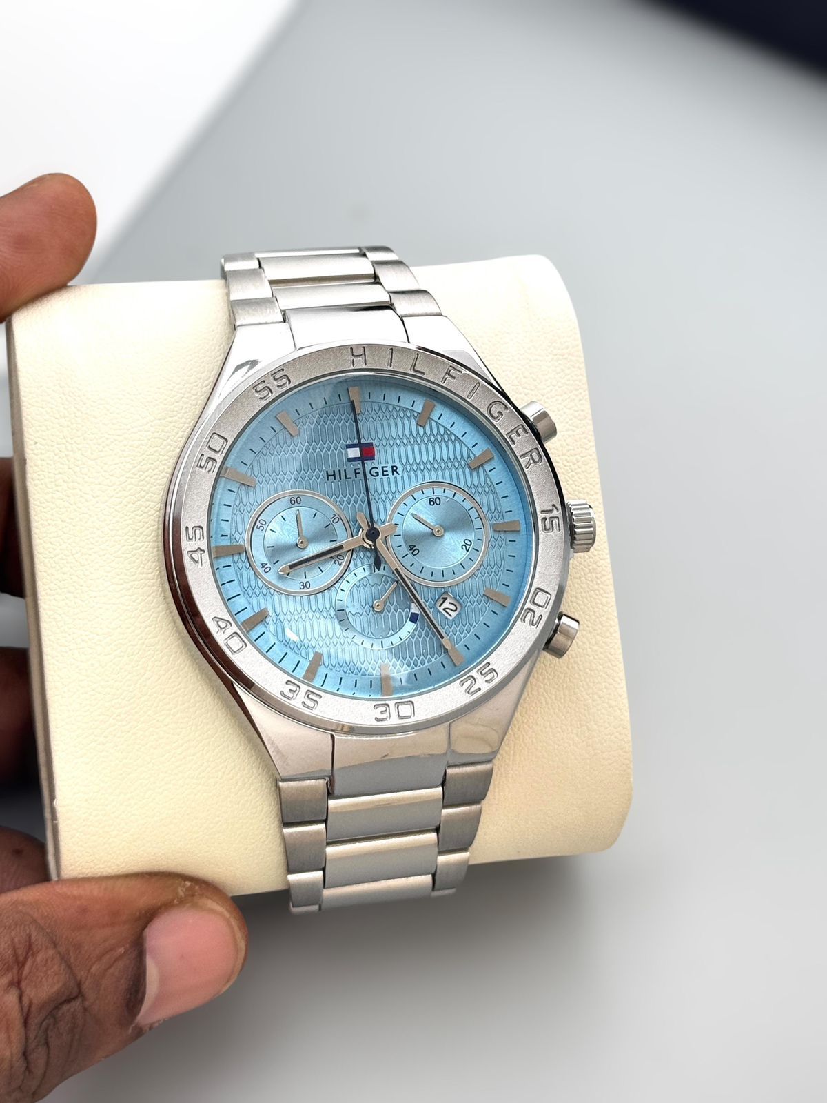 Luxury Men’s Metal Chronograph Watch