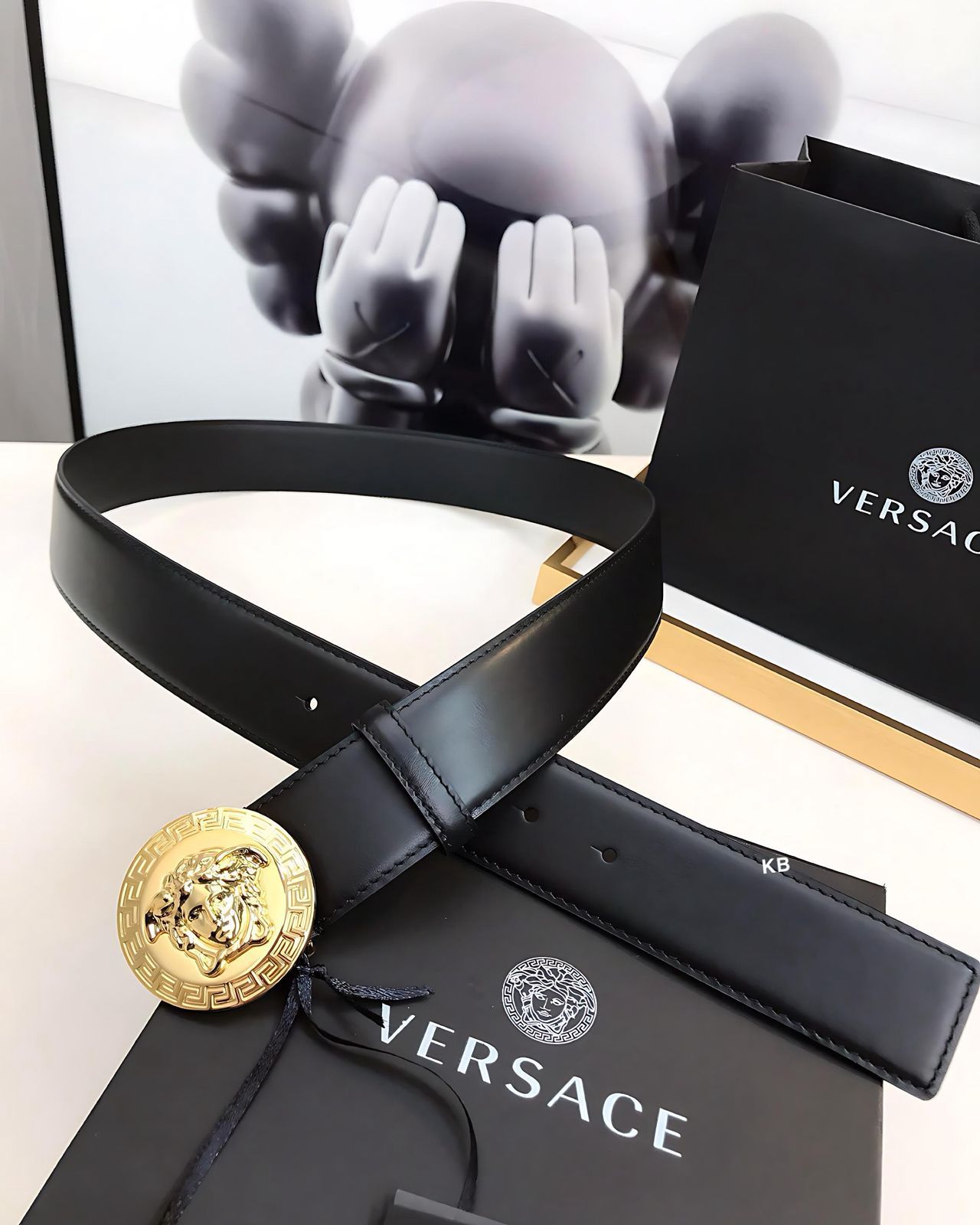 Luxury Leather Belt with Iconic Buckle