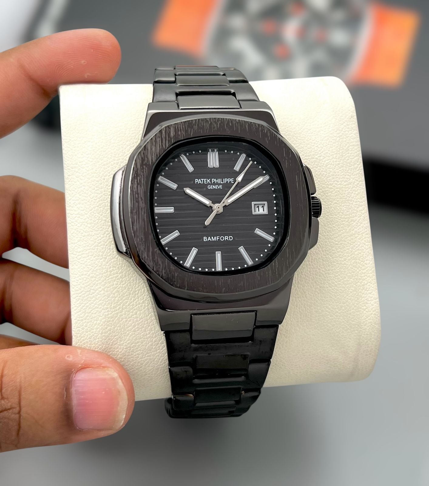 Premium Men’s 12-Hour Analog Watch