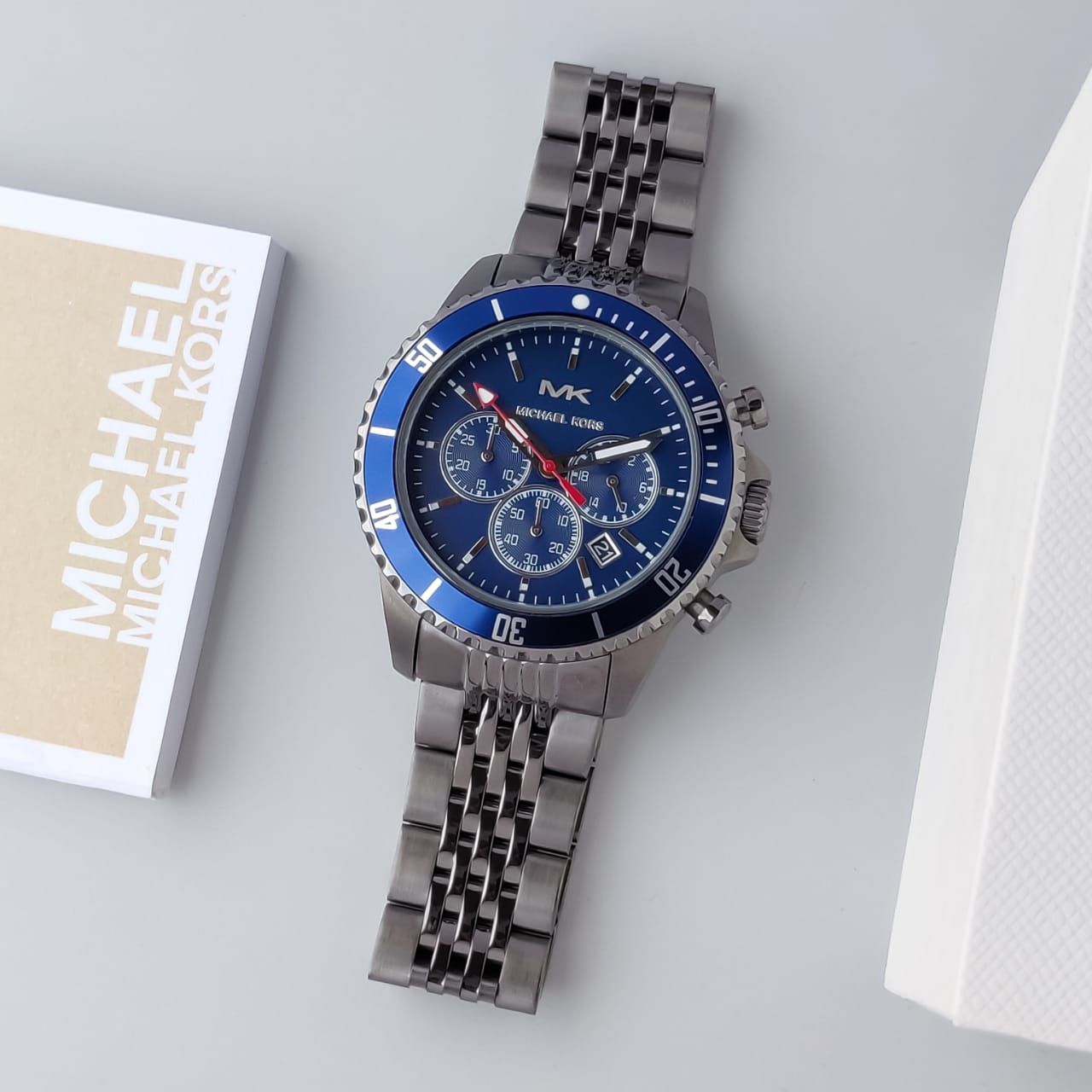 Premium Bayville Chronograph watch – Men’s Edition