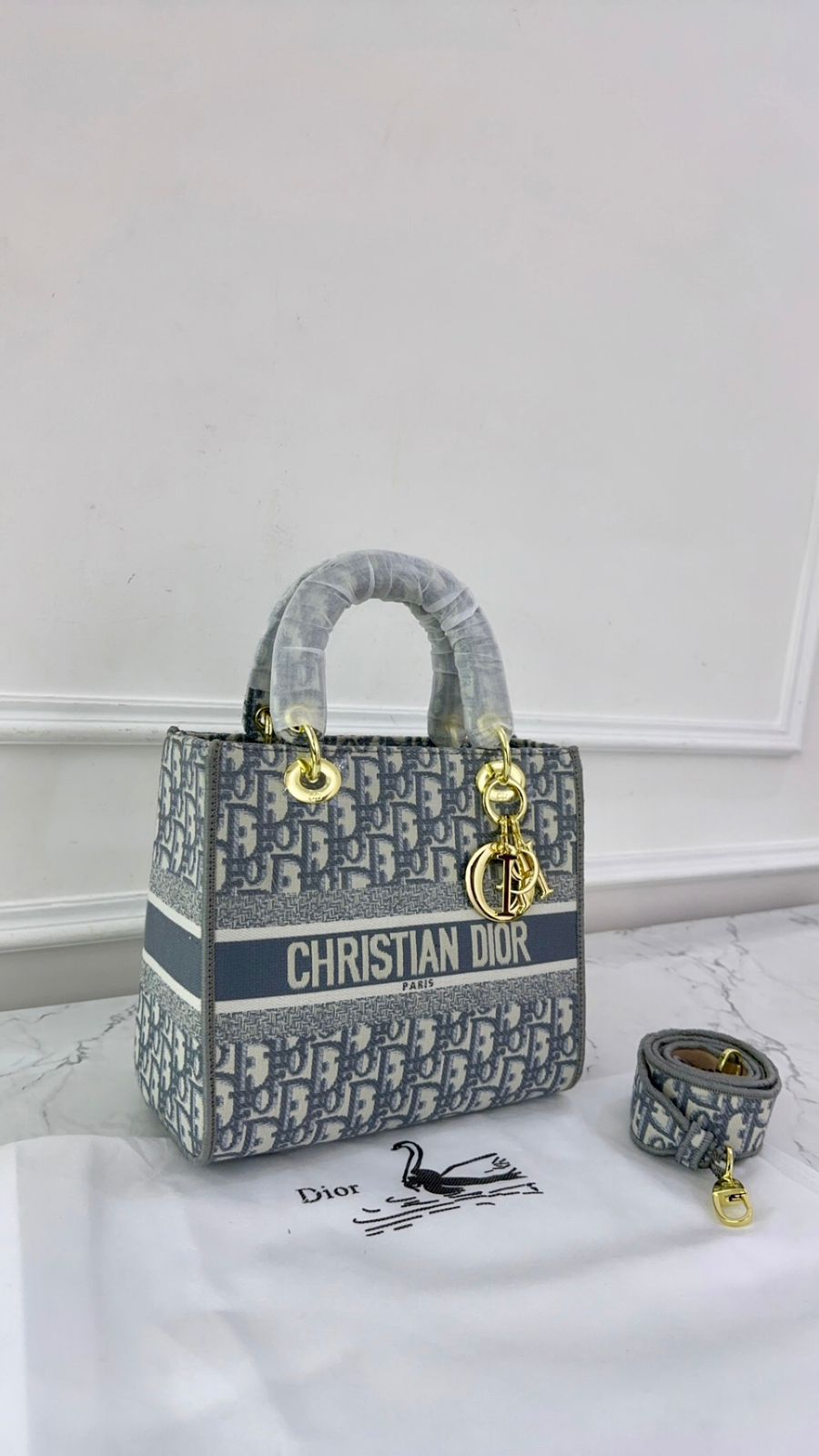 Fully Embroidered Lady-Style Handbag