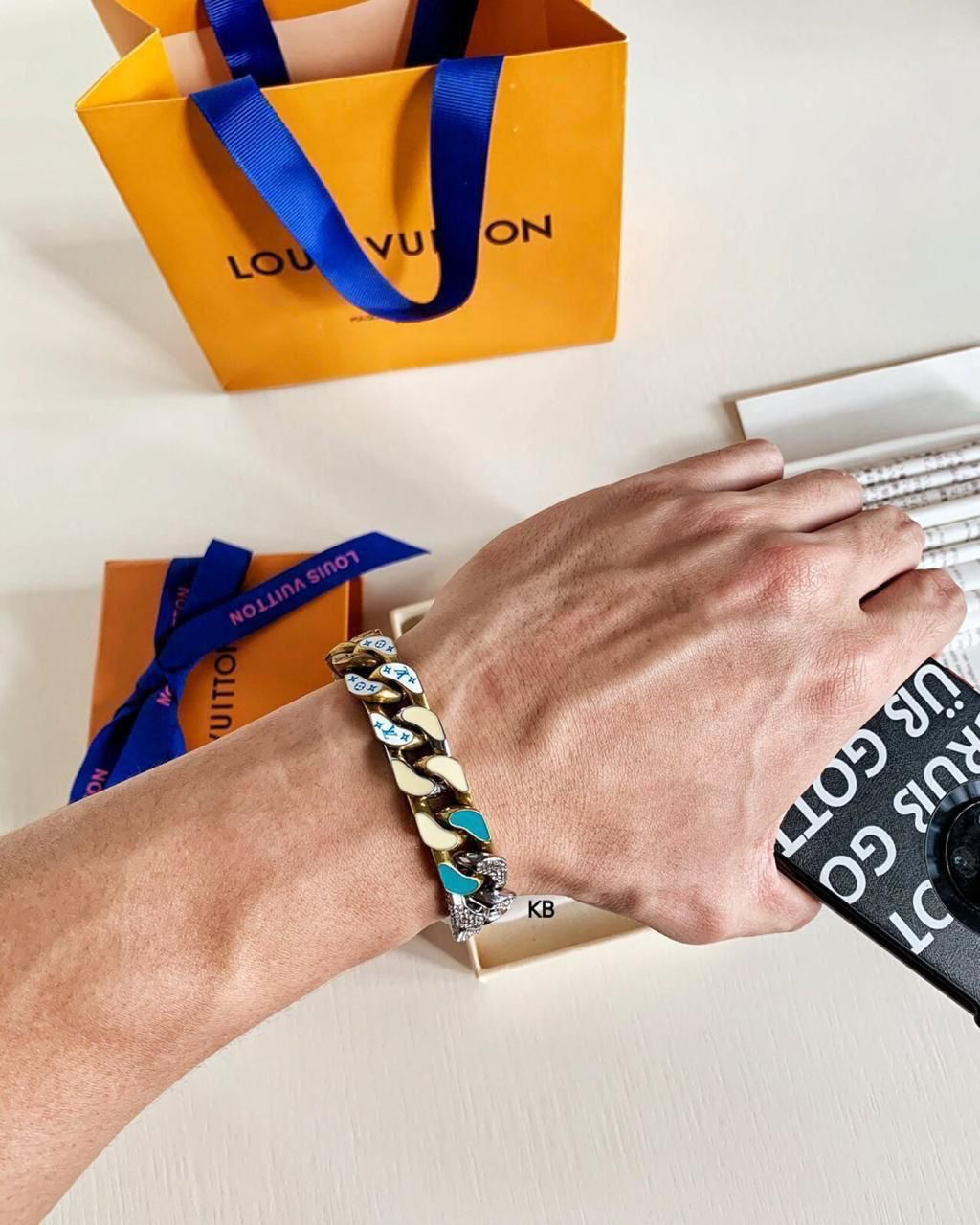 Luxury Unisex Soapy Chain Bracelet