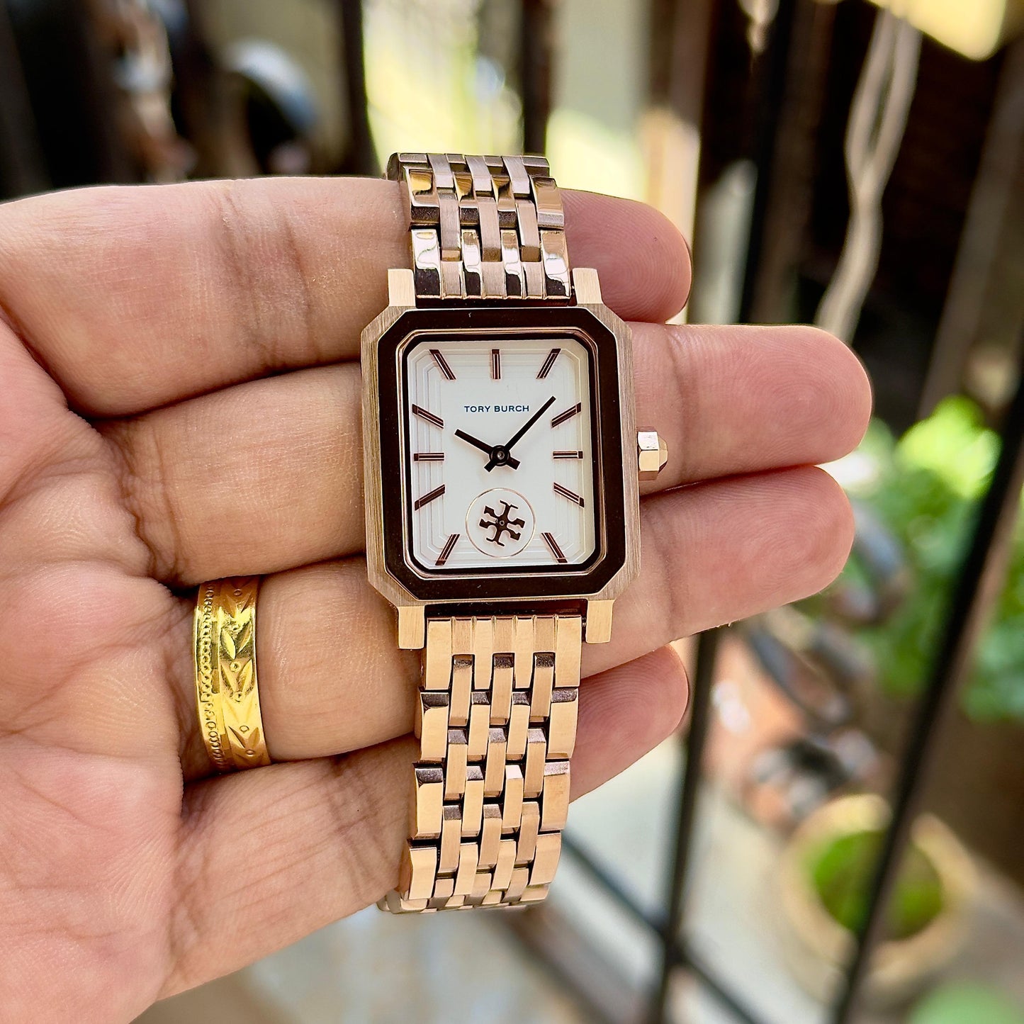 Luxury Women’s Gold Rectangular Watch