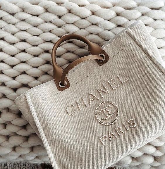 Luxury Pearl Tote Bag – Premium Collection