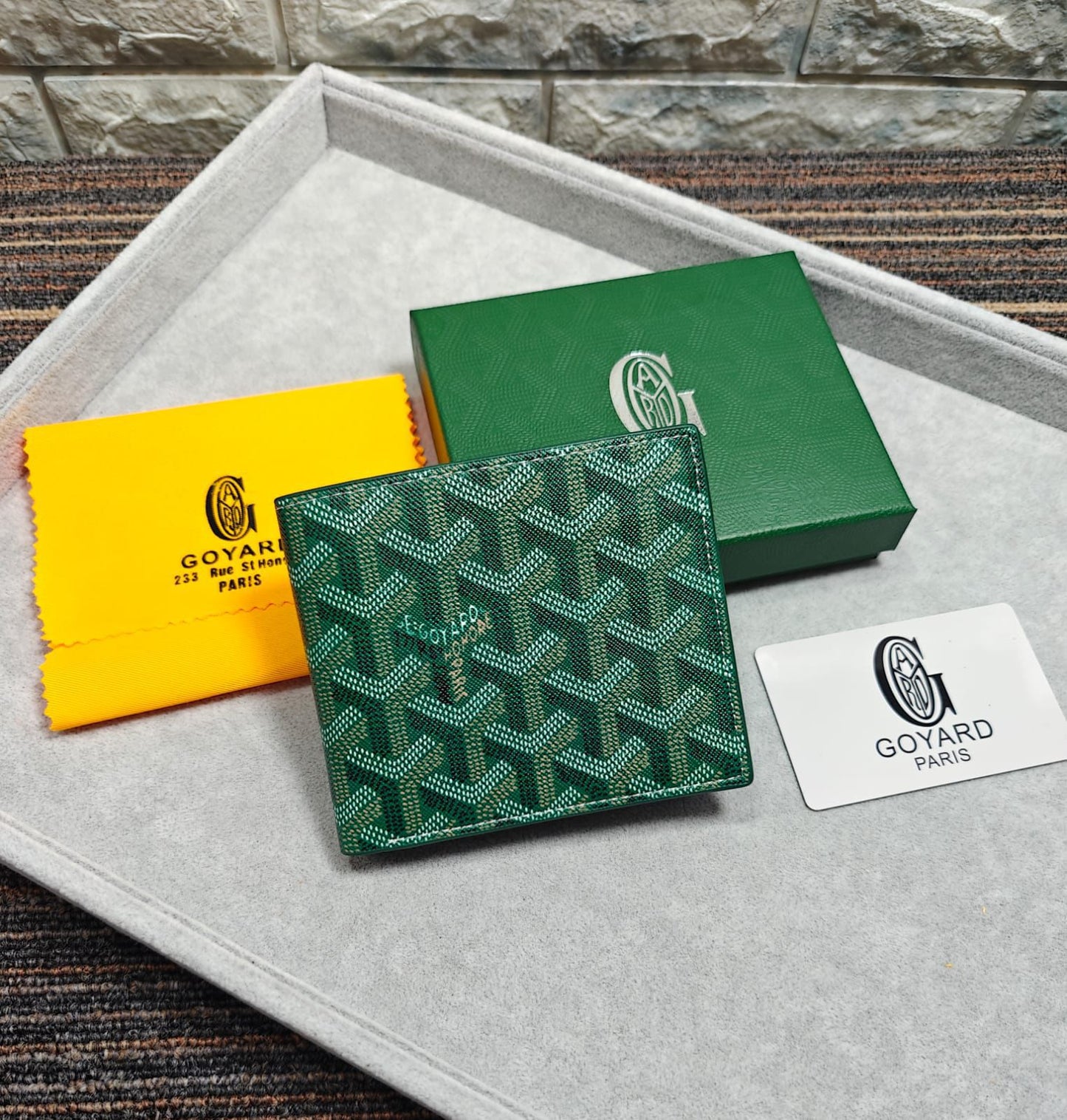 Luxury GOYARD victorie wallet