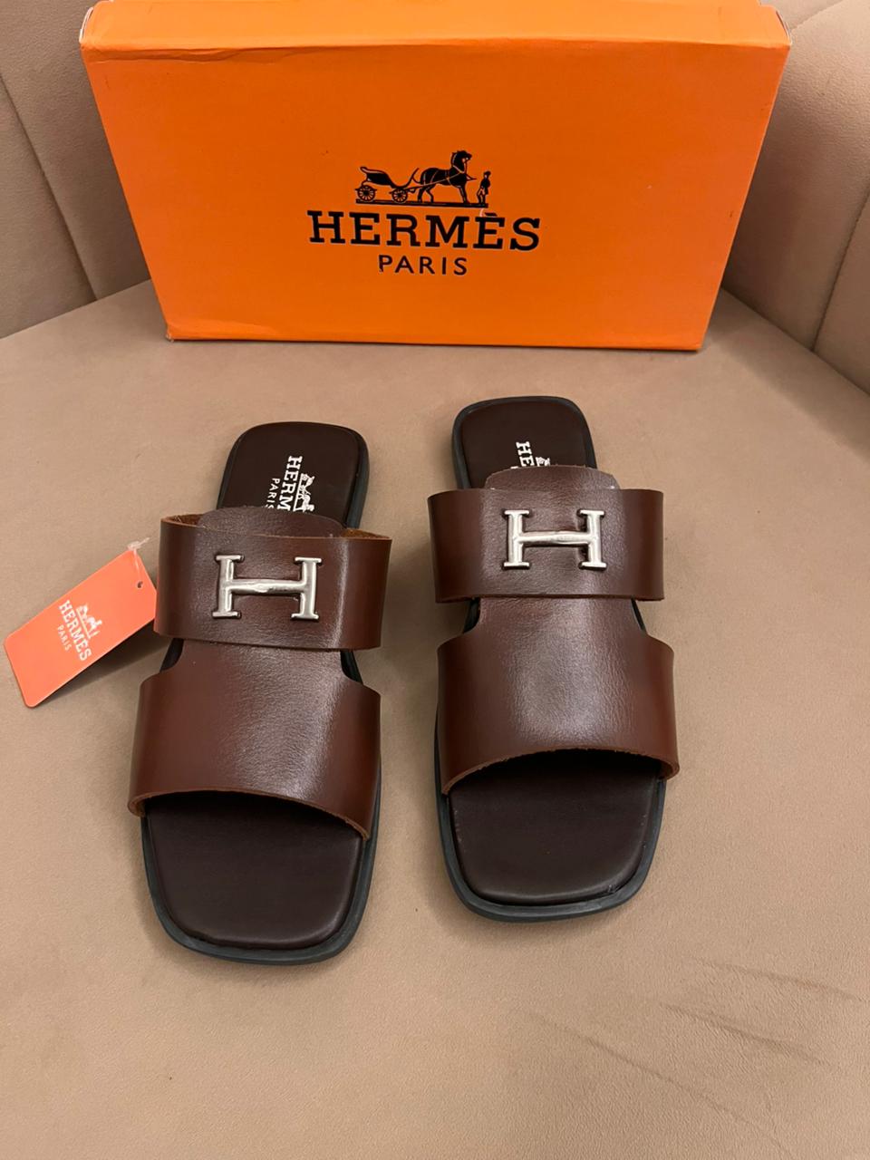 Amazing Hermes Leather Men's Slides