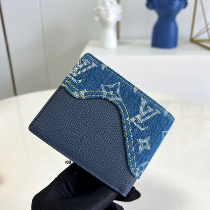 Luxury Lv Slender Men’s Wallet