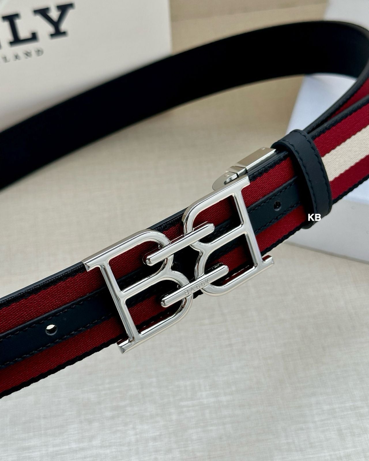 Luxury Men’s Chain Belt