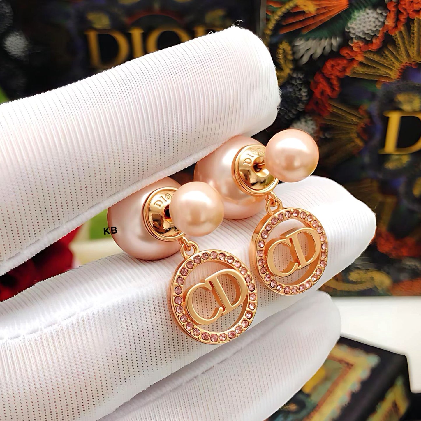 Luxury Women’s Rose Gold Pearl & Crystal Earrings