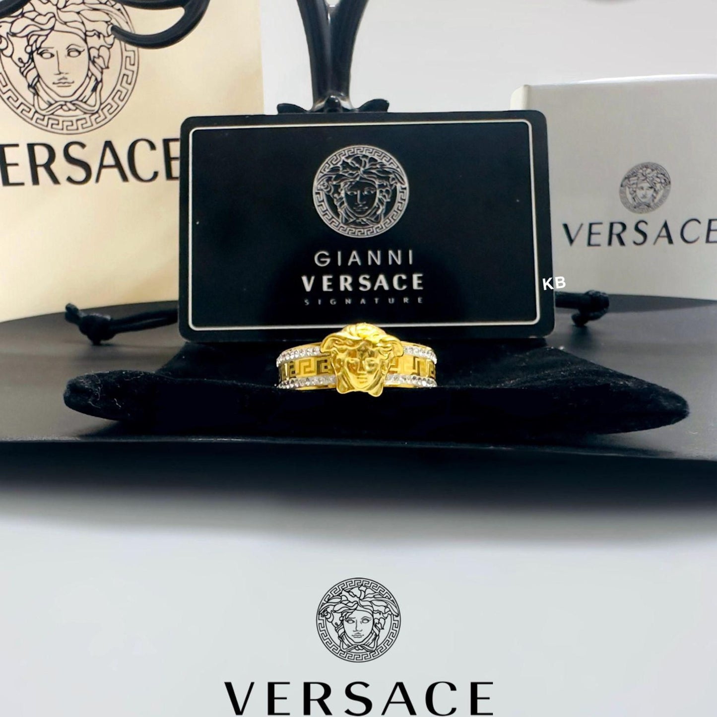 Luxury Men’s Medusa Studded Stone Ring