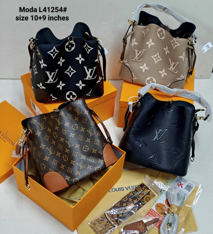Luxury Women’s Large Vintage Bucket Bag