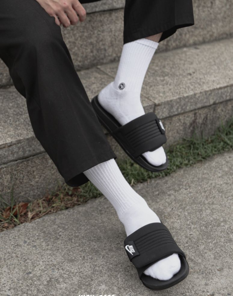 Luxury Men’s Offcourt Slides