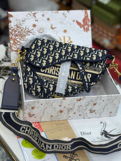 Luxury dior saddle bag