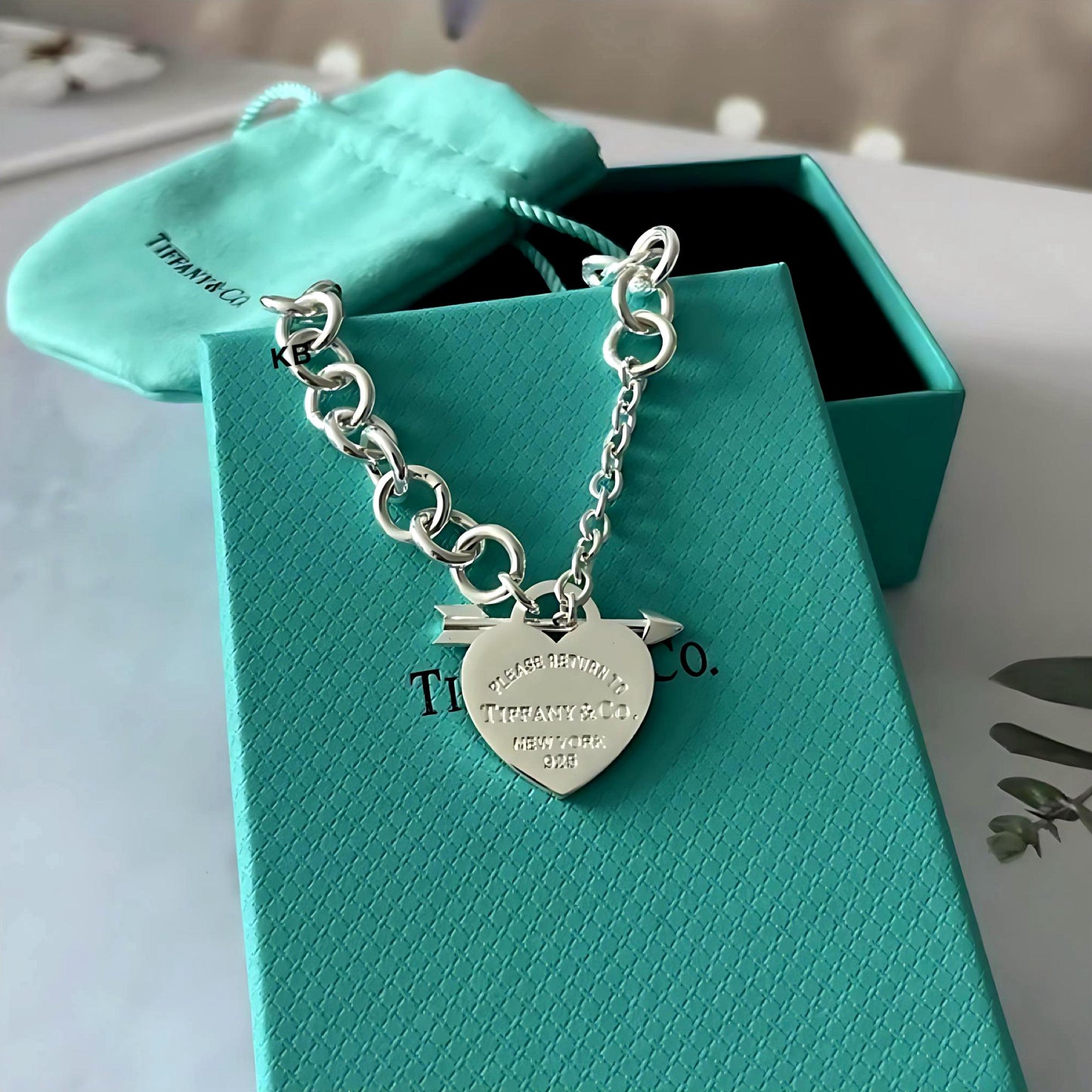 Luxury heart tag necklace