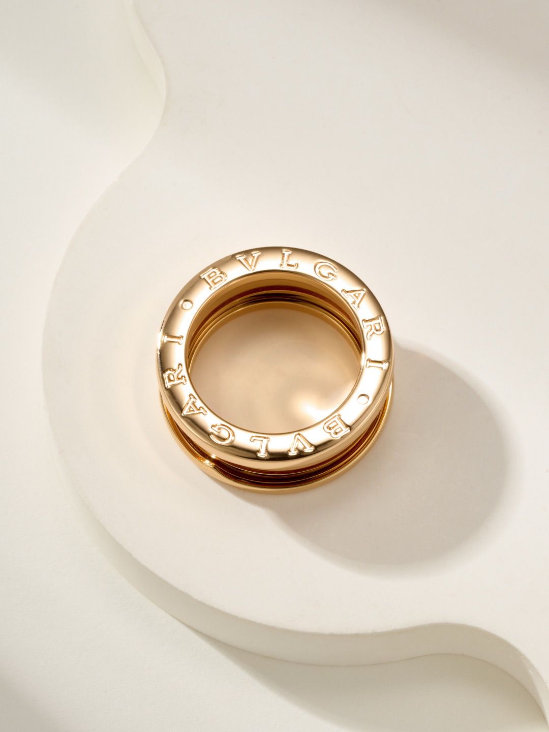 Luxury B.Zero1 Spiral Ring