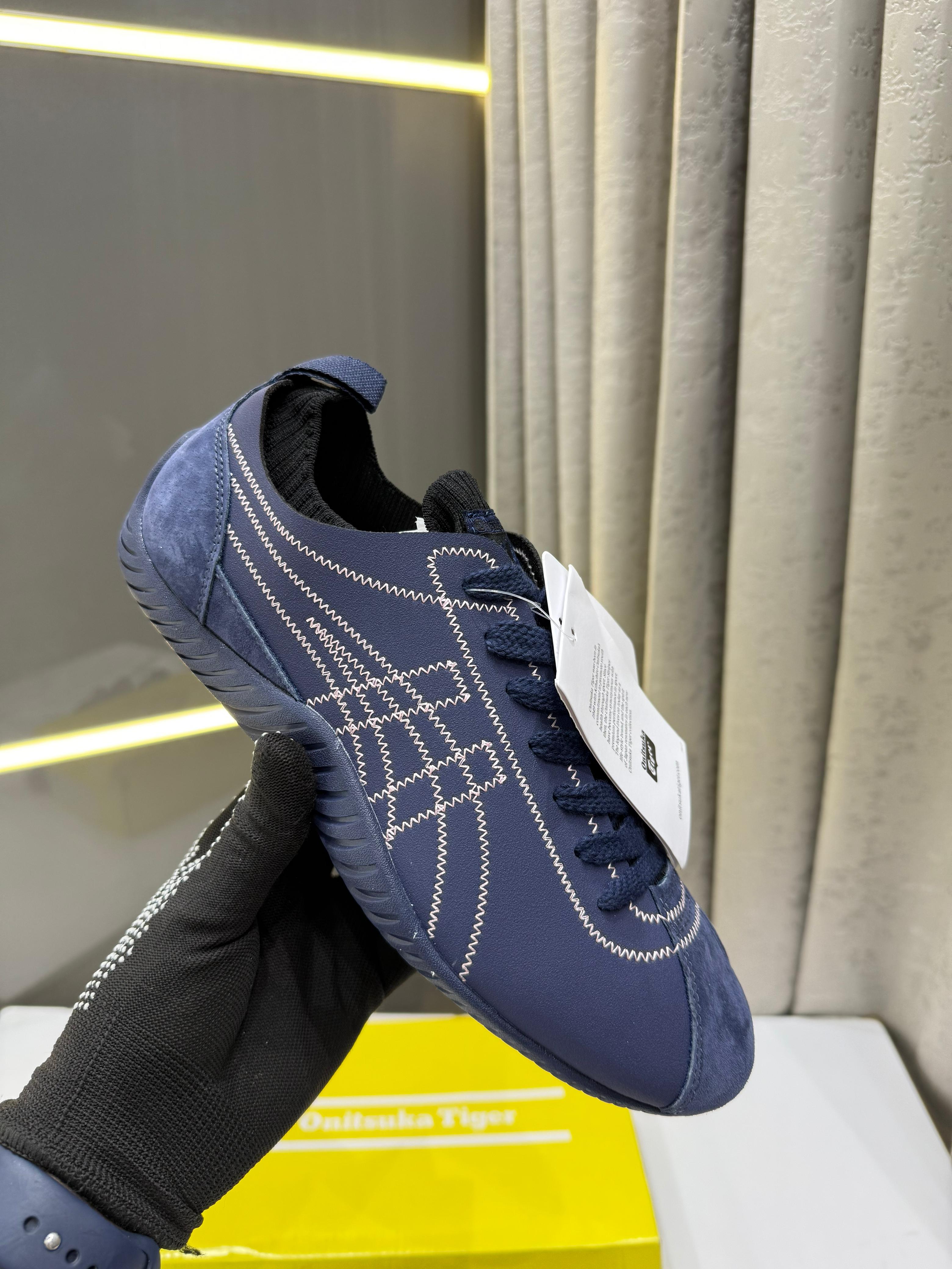 Luxury Trending Sneakers for Men