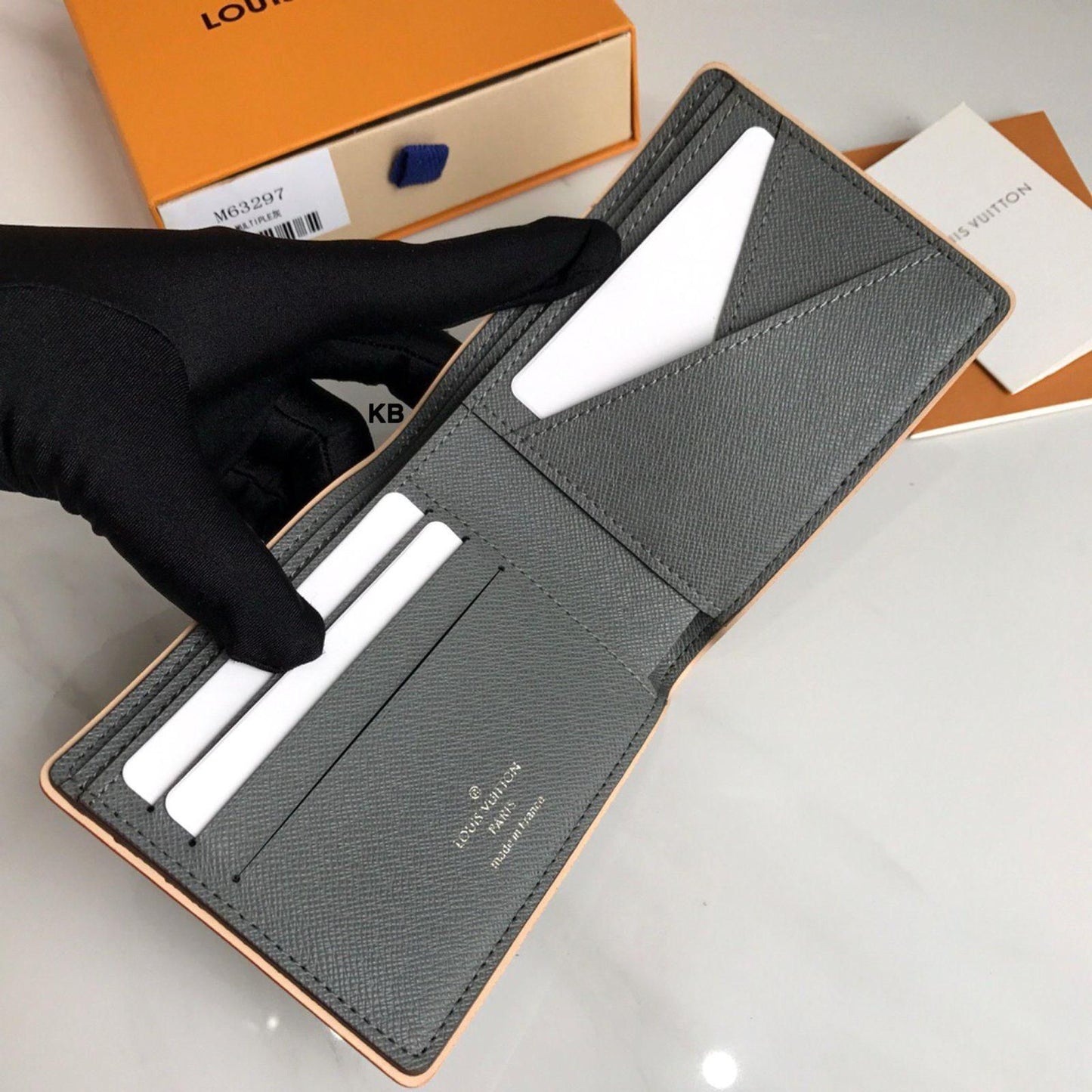 Luxury Men’s Multiple Wallet – Titanium Monogram Edition