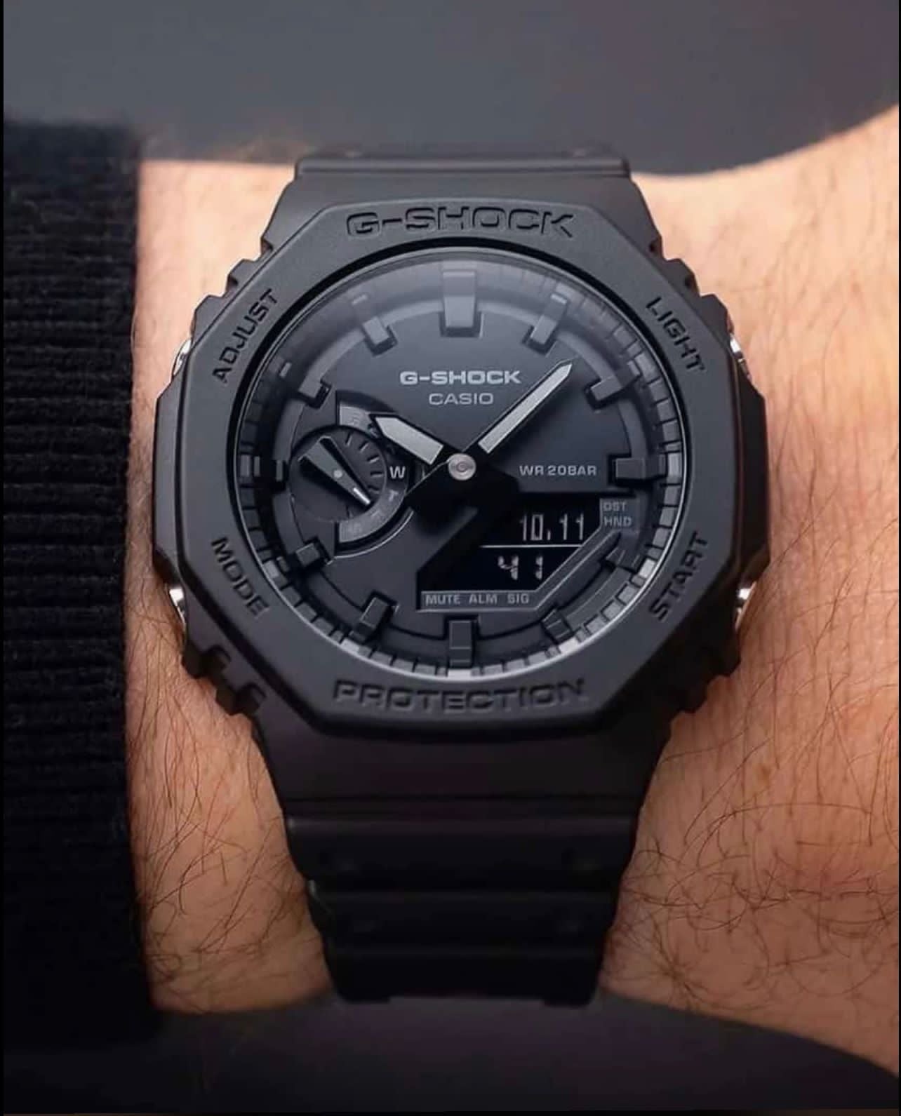 Premium Unisex Sporty Analog-Digital Wristwatch