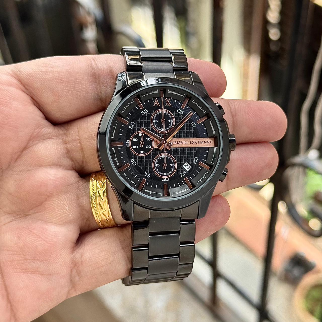 Bold & Stylish – Modern Chronograph Men’s Watch