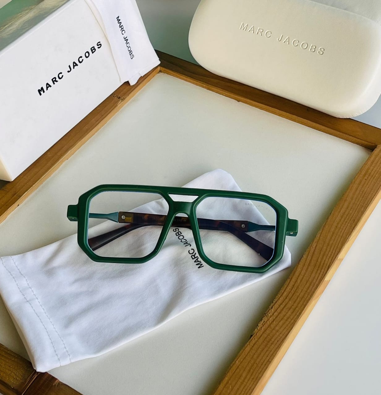 Luxury Unisex Transparent Lens Sunglasses