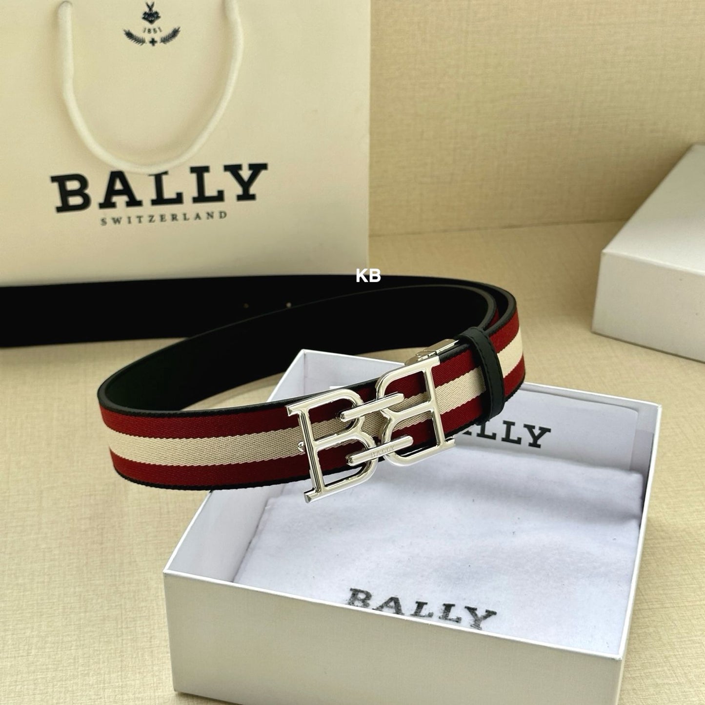 Luxury Men’s Chain Belt