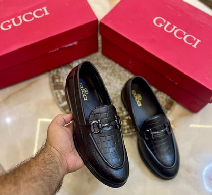 Luxury Men’s Loafers with Stylish Buckle