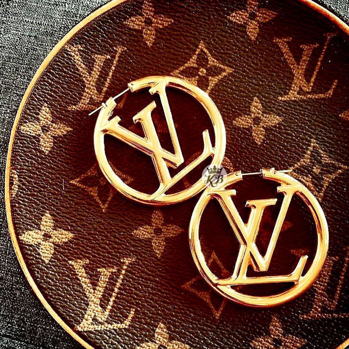 Luxury Women’s Hoop Earrings