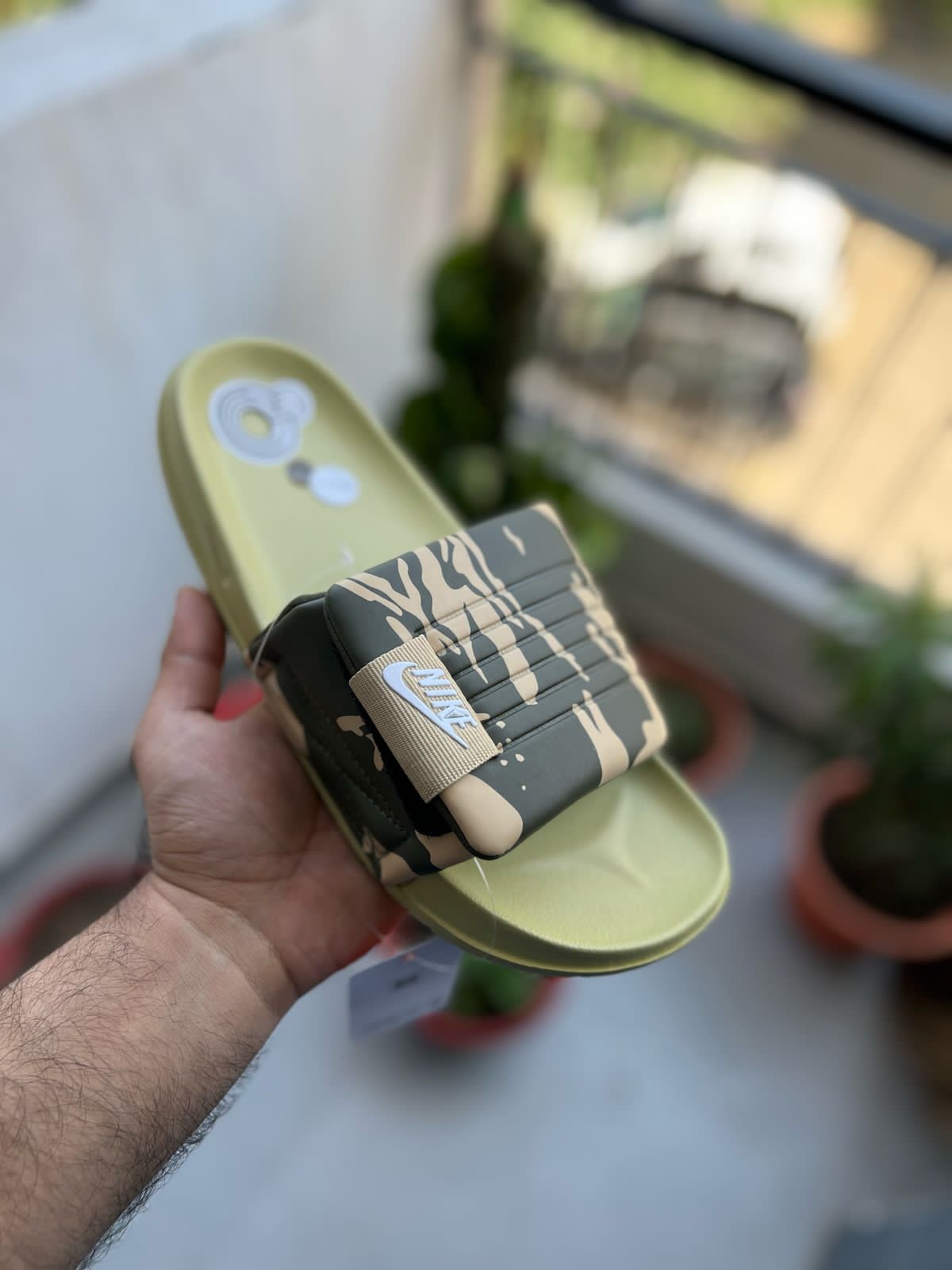 Stylish Camo Print Casual Sneakers for Men | Off-Court Edition