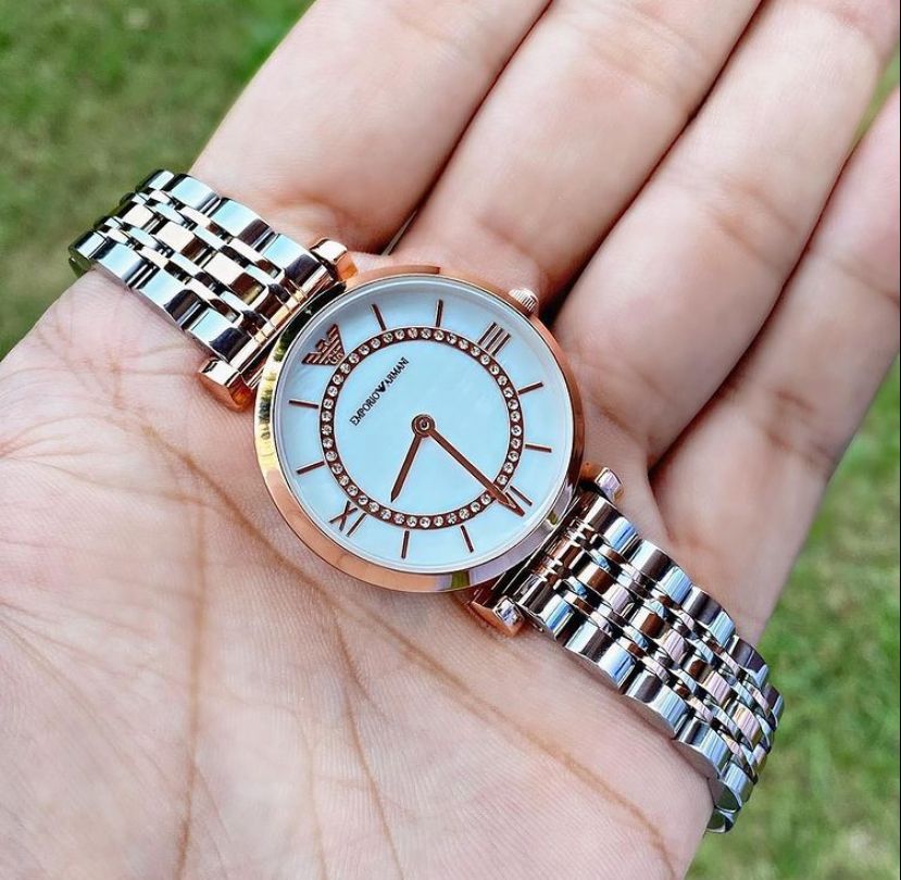 Elegant Rose Gold Ladies Watch