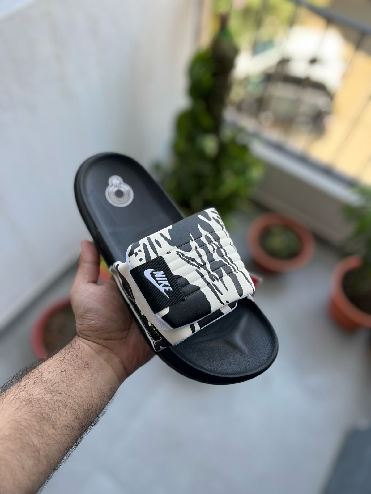 Stylish Camo Print Casual Sneakers for Men | Off-Court Edition