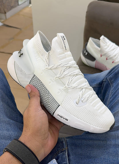 Amazing UA Hovr Phantom Men’s Shoes