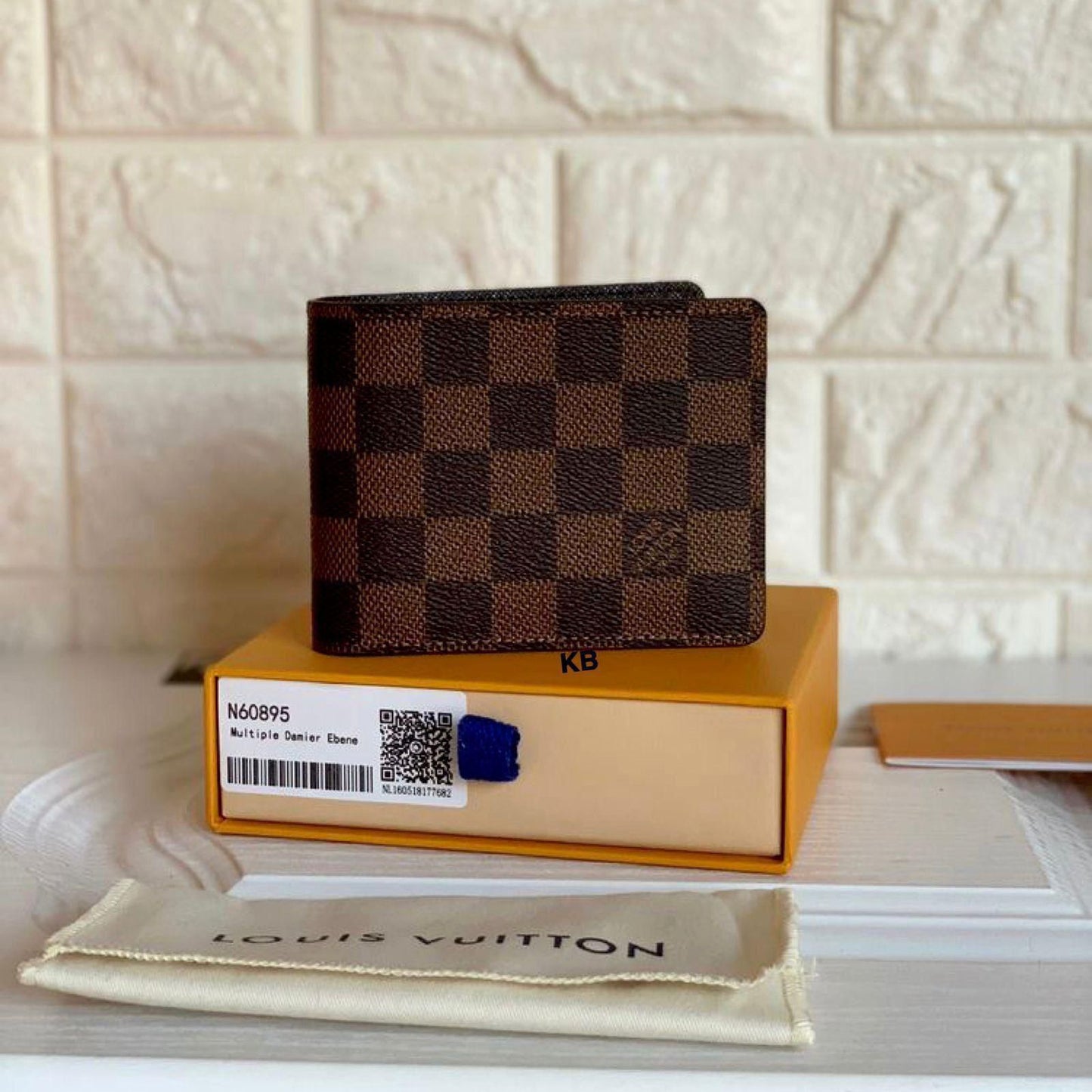 Luxury lv slender men's wallet