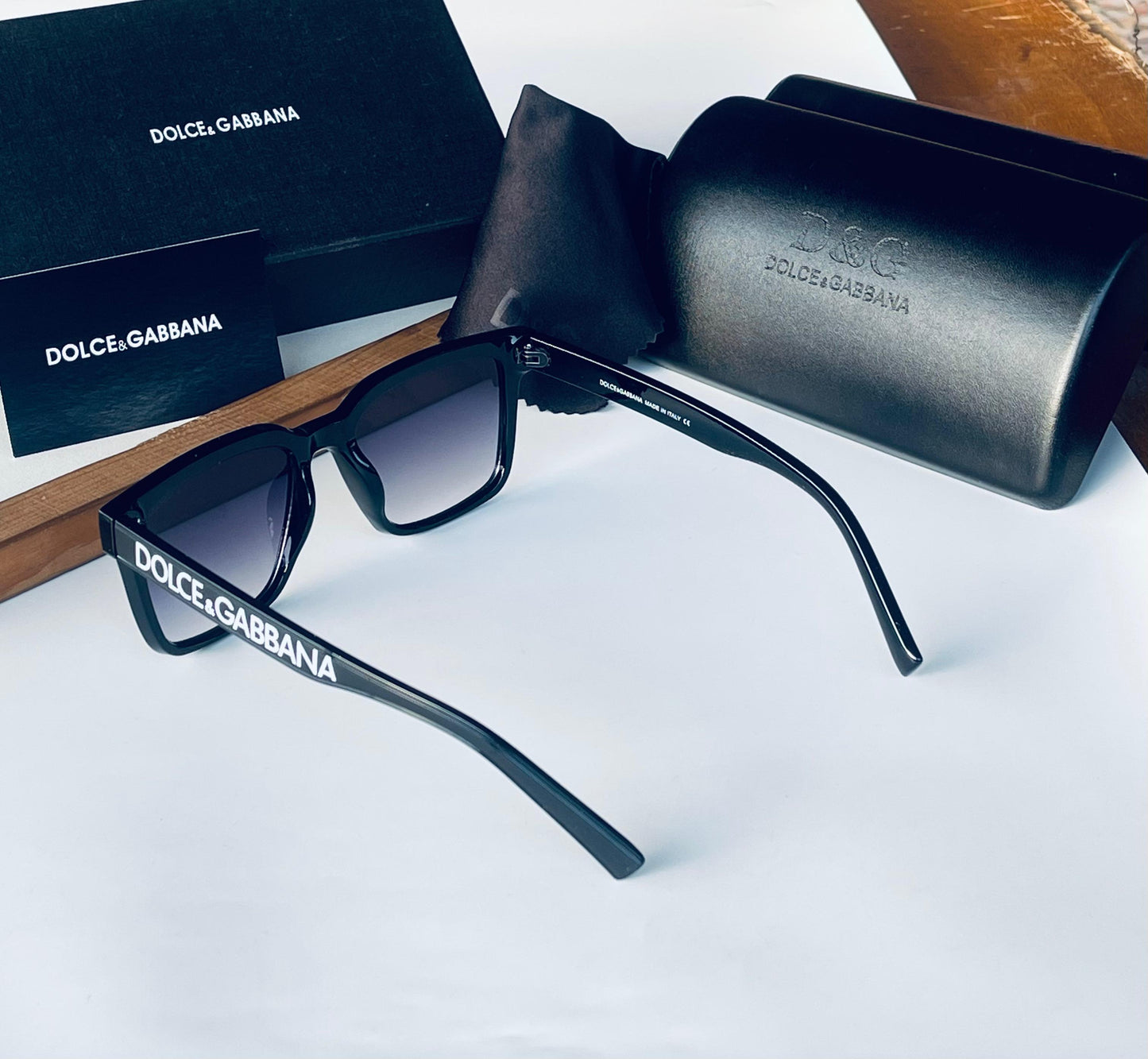 Stylish Unisex Square Frame Shades