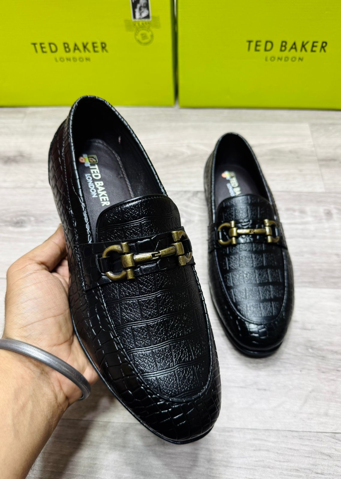 Luxury premium loafers shoes