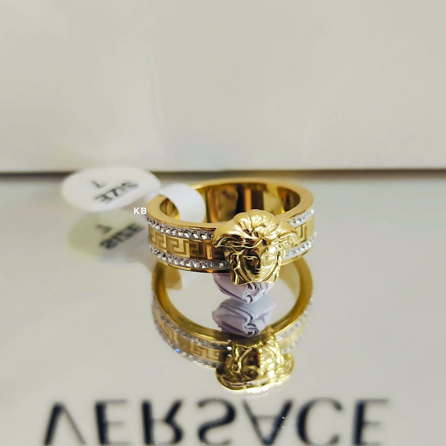 Luxury Men’s Medusa Studded Stone Ring