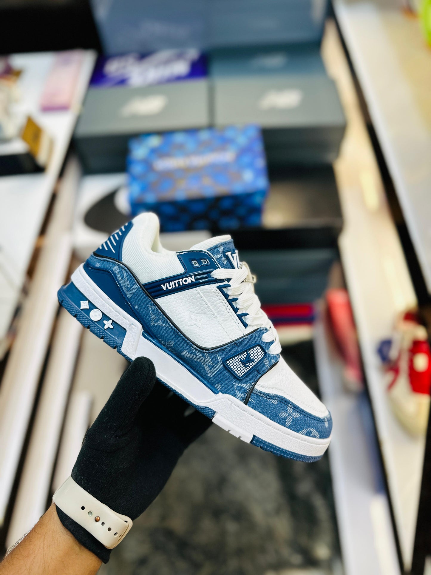 ⁠LV TRAINER LINE SNEAKER SHOES