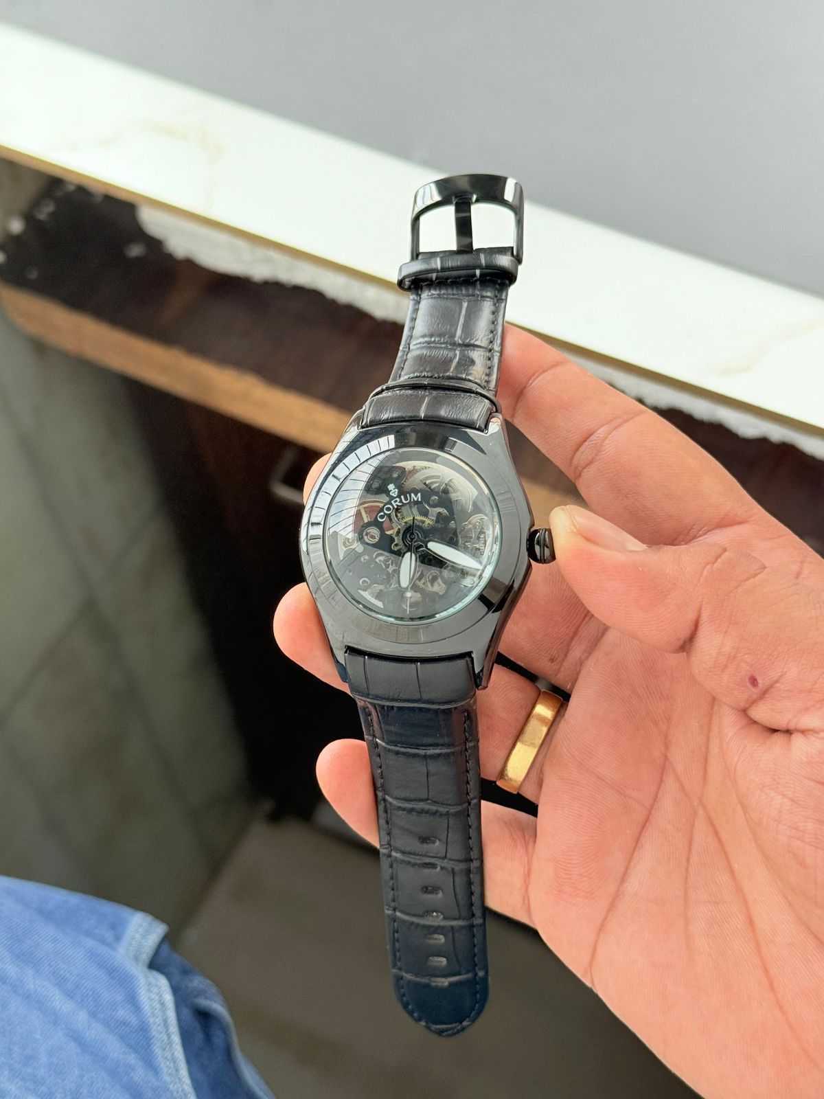 Luxury corm automatic men's watch