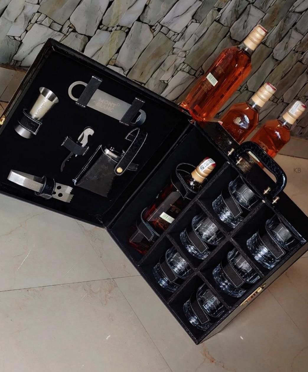 Premium Crocodile Leather Whiskey Case Set