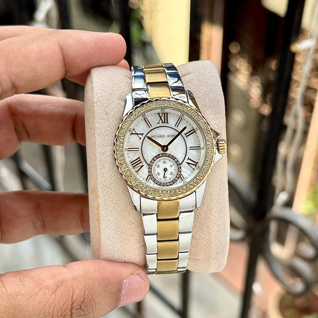 Premium Women’s Luxury Watch